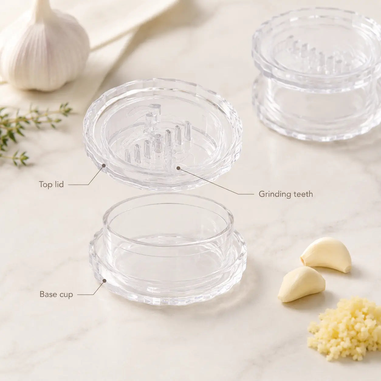 Manual Garlic Twister & Mincer, Compact Garlic Grinder for Garlic, Ginger, Onion, Herbs and Nuts, Clear Kitchen Prep Gadget